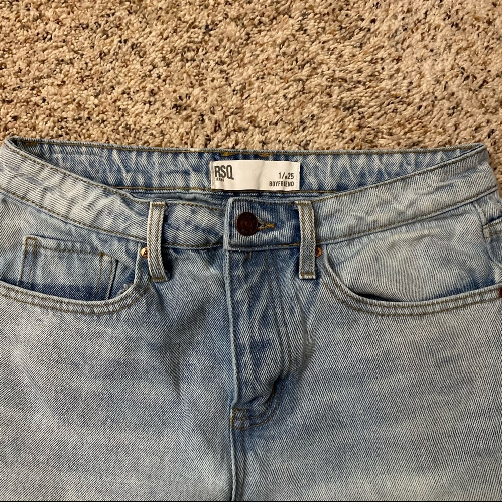 CUTE JEANS - Picture 2 of 3